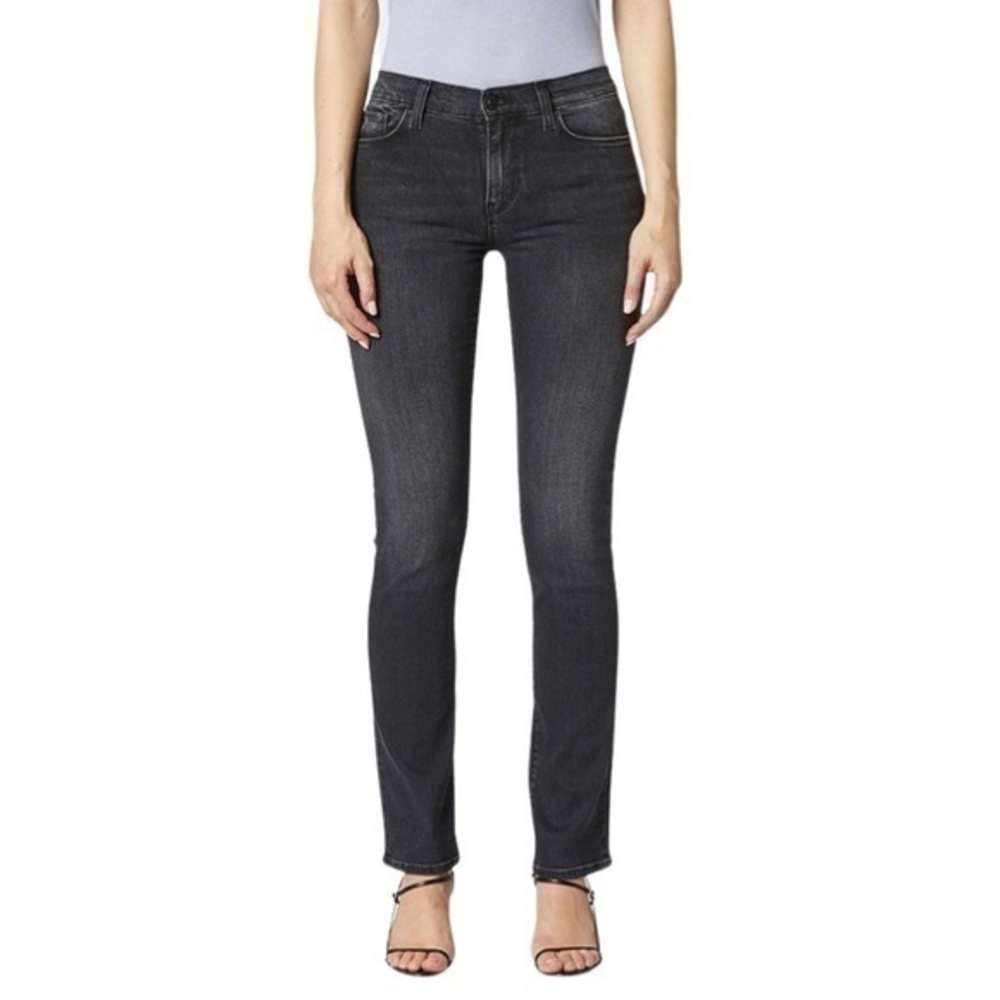 Hudson women’s Nico Mid-Rise Straight Jean Size 27
Color Rewrite